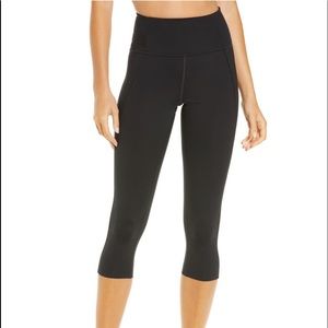Girlfriend Collective Cropped High Waisted Legging Never Worn!